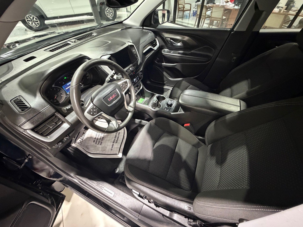2024 GMC Terrain Image 18