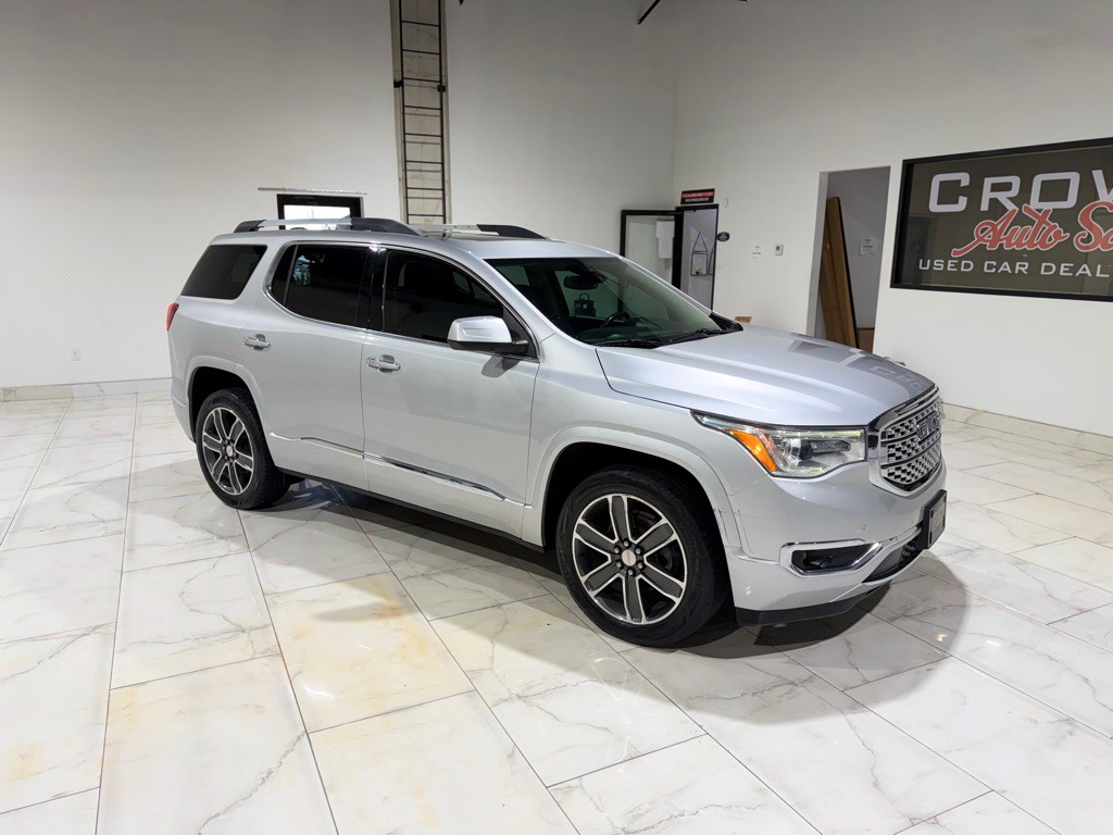 2019 GMC Acadia Image 3