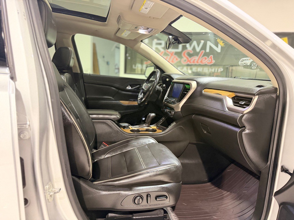 2019 GMC Acadia Image 14