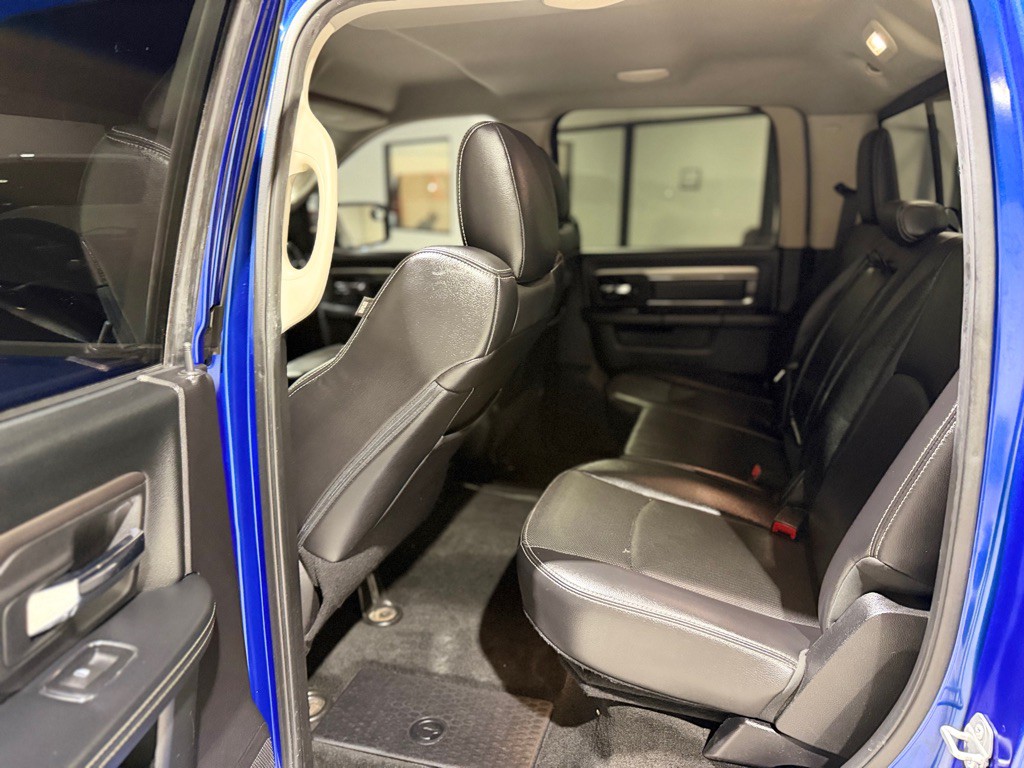 2016 RAM 1500 Image 12