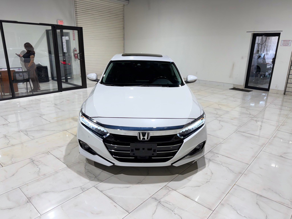 2022 Honda Accord Image 2