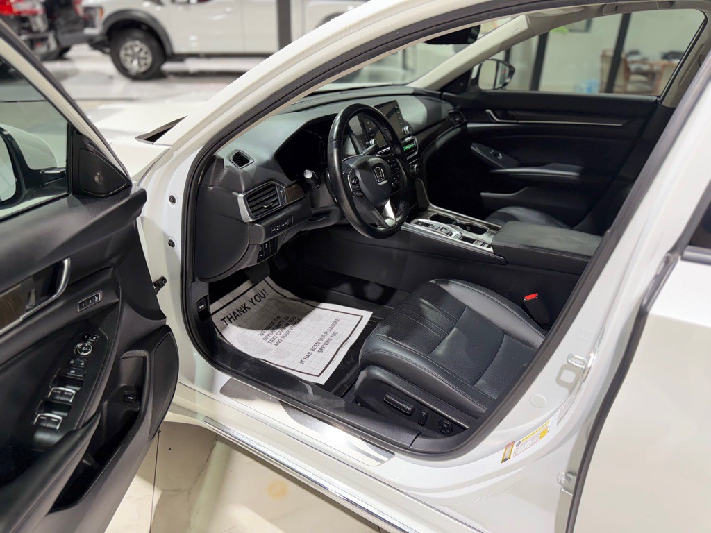 2022 Honda Accord Image 15