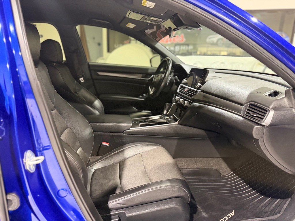 2022 Honda Accord Image 13