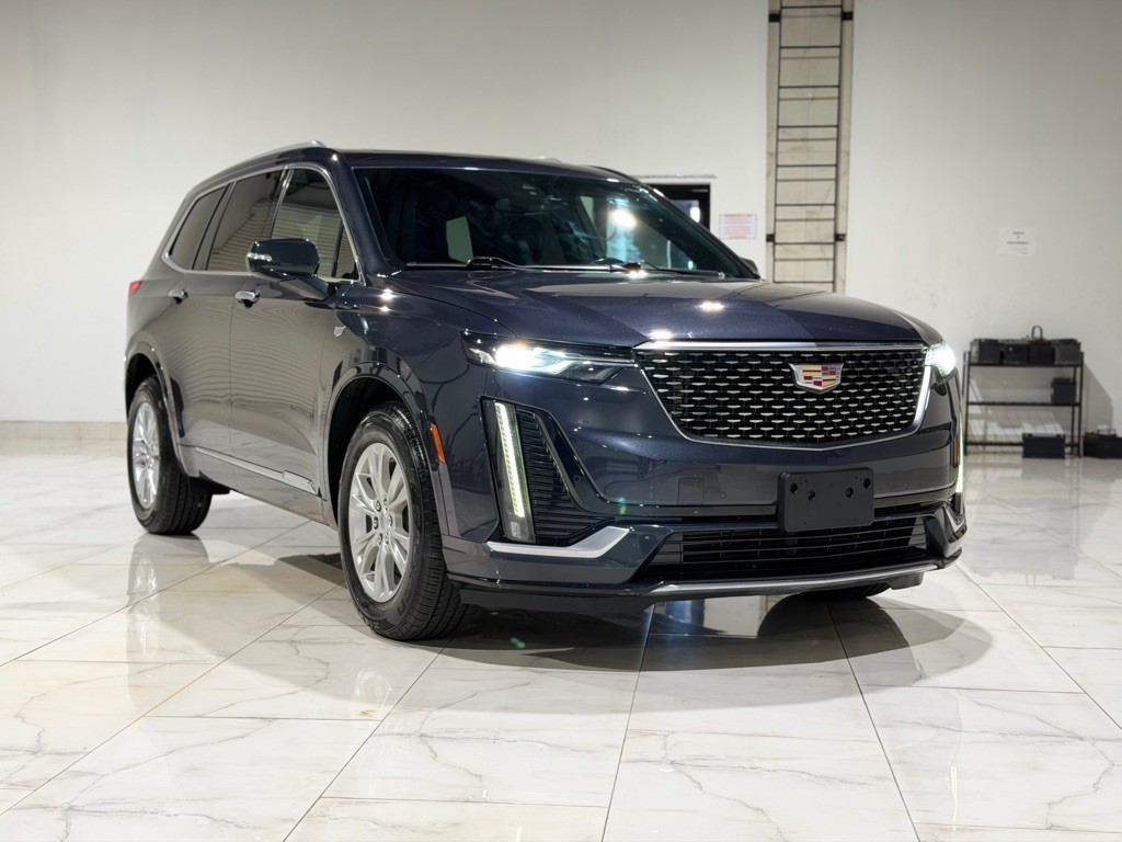 2022 Cadillac XT6 Image 4