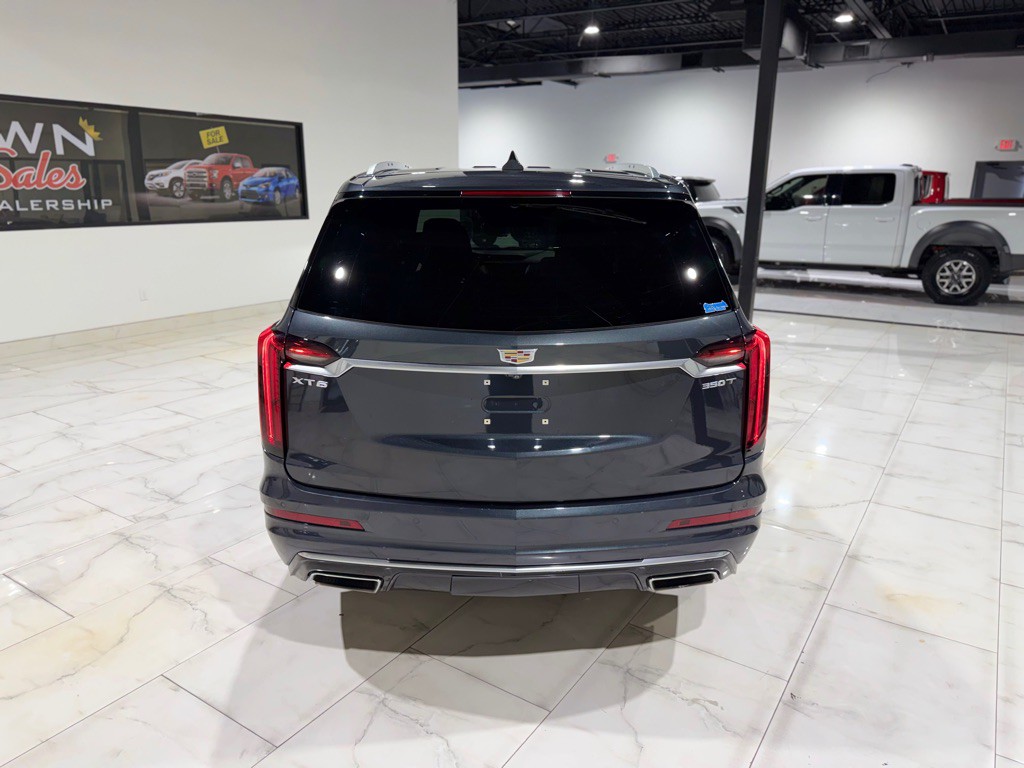 2022 Cadillac XT6 Image 10