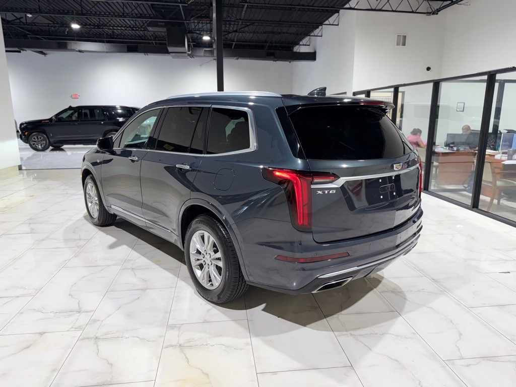 2022 Cadillac XT6 Image 11