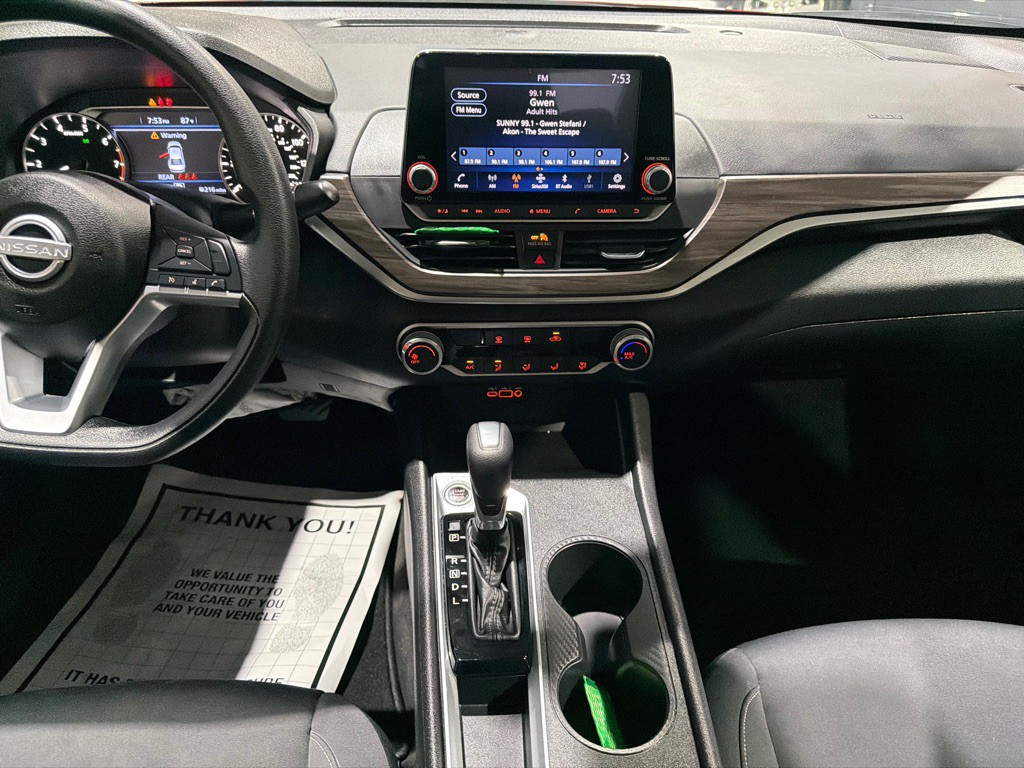 2025 Nissan Altima Image 22