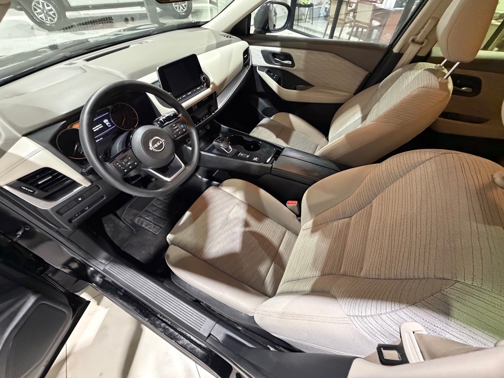 2023 Nissan Rogue Image 18