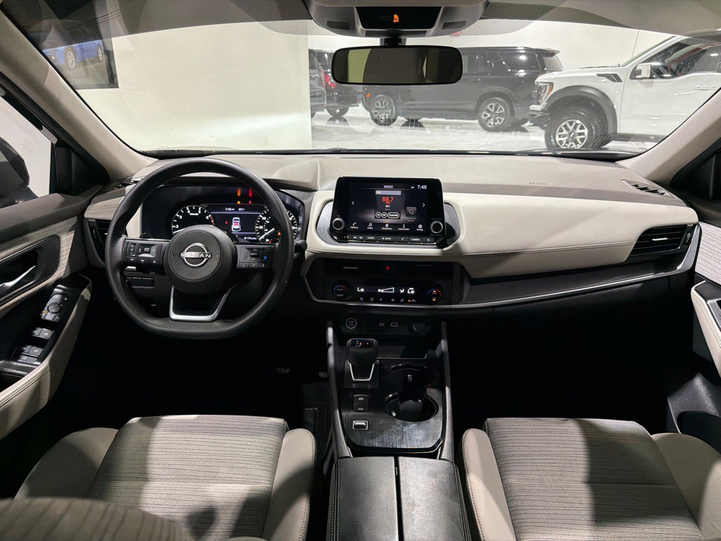 2023 Nissan Rogue Image 19