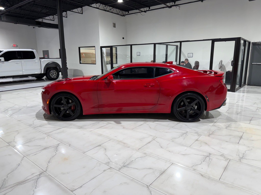 2016 Chevrolet Camaro Image 6