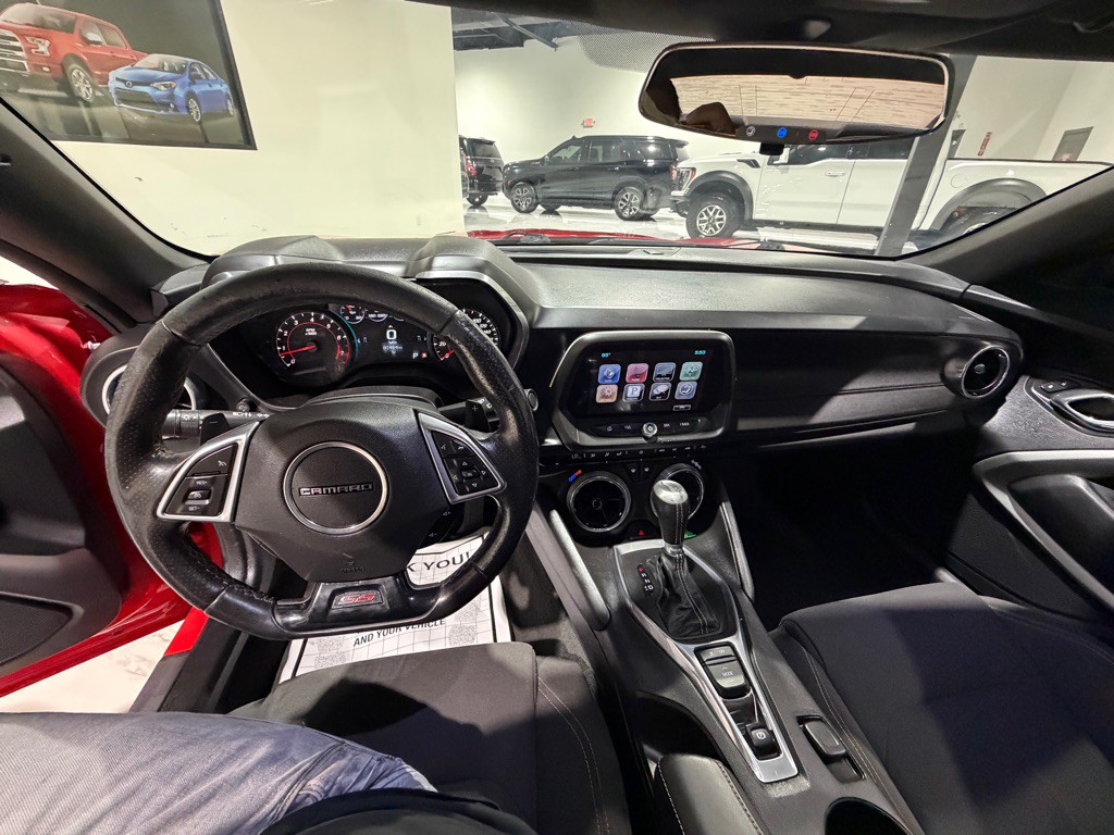 2016 Chevrolet Camaro Image 15