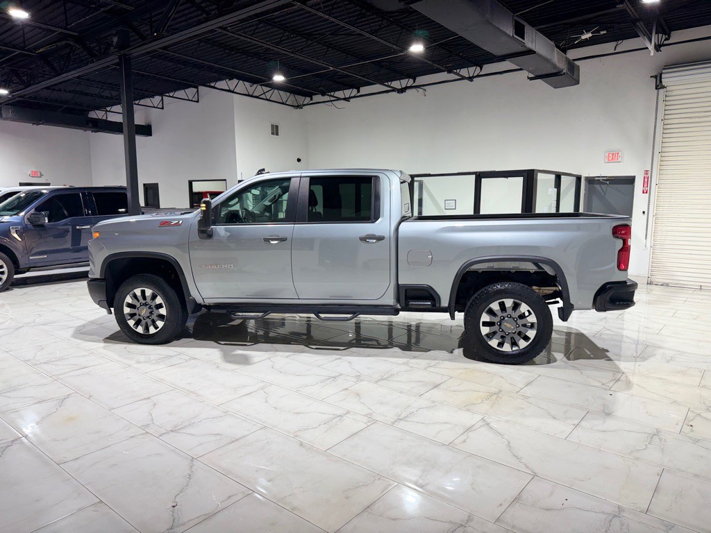 2024 Chevrolet Silverado 1500 Image 5