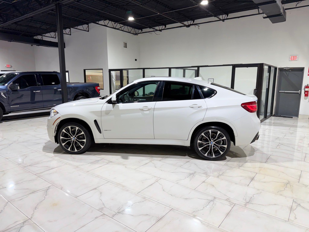 2018 BMW X6 Image 10