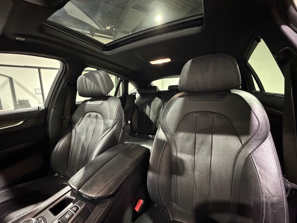 2018 BMW X6 Image 21