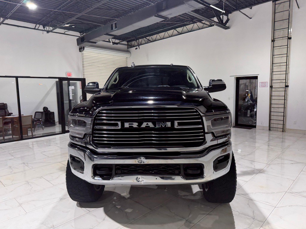 2022 RAM 2500 Image 2
