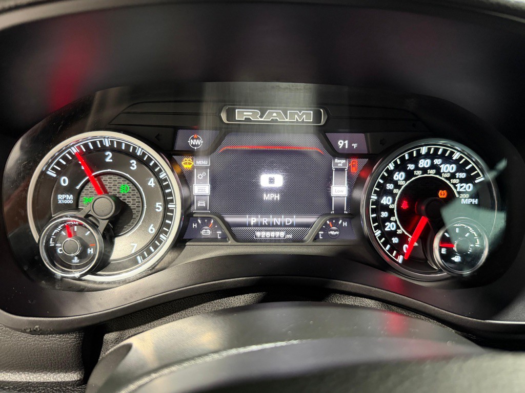 2022 RAM 2500 Image 21