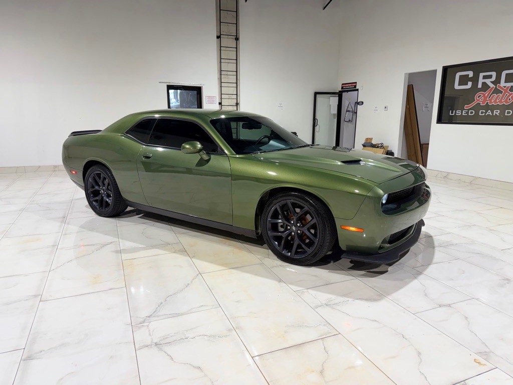 2023 Dodge Challenger Image 3