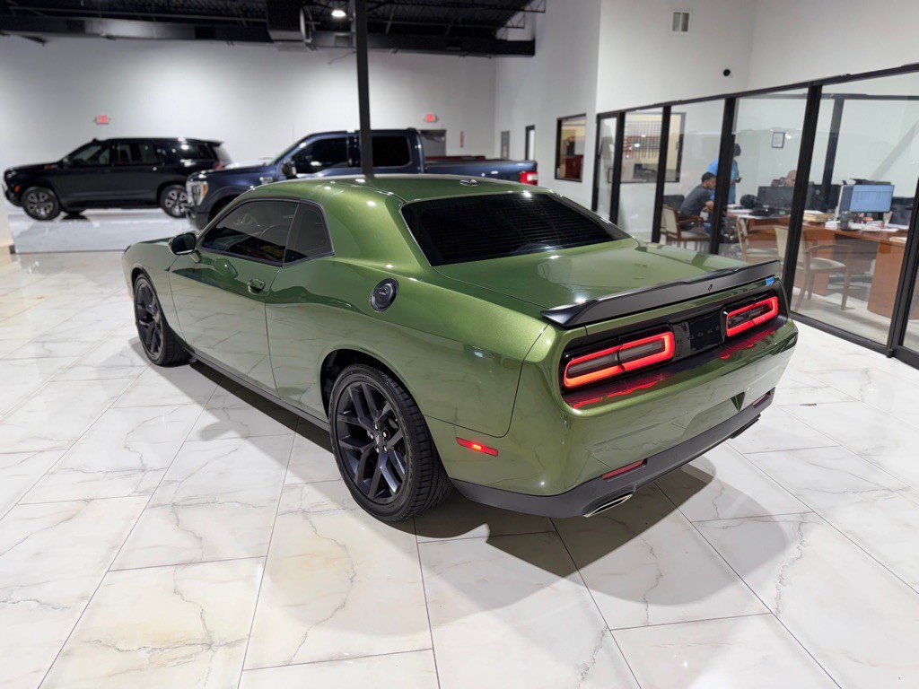 2023 Dodge Challenger Image 12