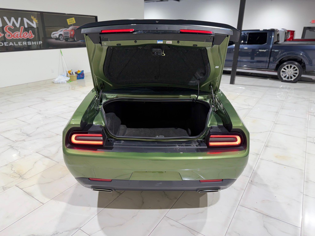 2023 Dodge Challenger Image 13