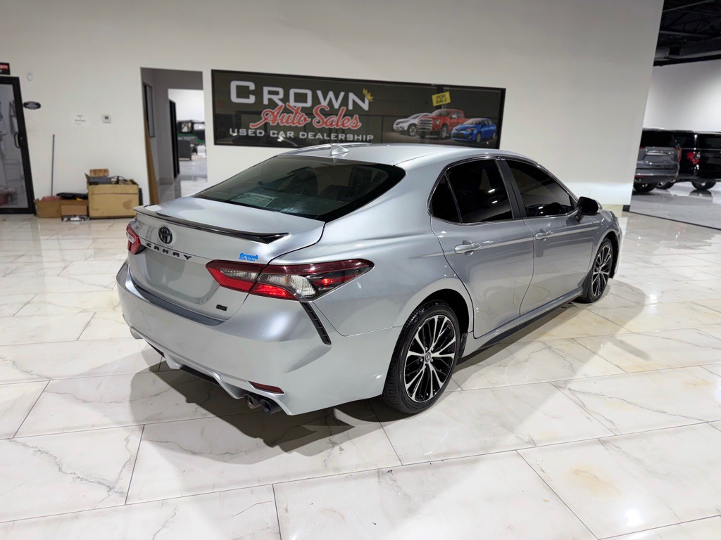 2021 Toyota Camry Image 10