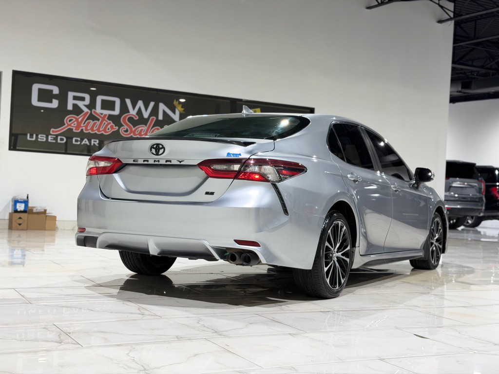 2021 Toyota Camry Image 14