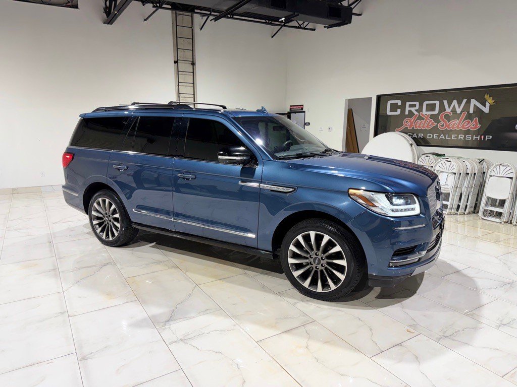 2020 Lincoln Navigator Image 3