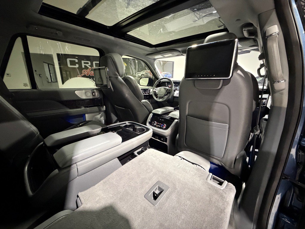 2020 Lincoln Navigator Image 17