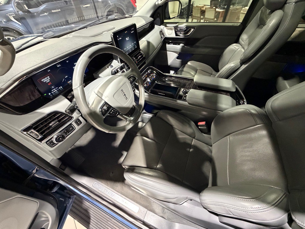 2020 Lincoln Navigator Image 20