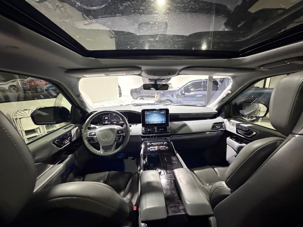 2020 Lincoln Navigator Image 21