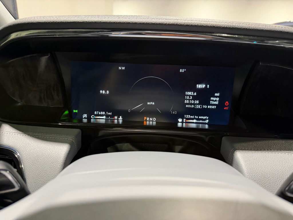 2020 Lincoln Navigator Image 25