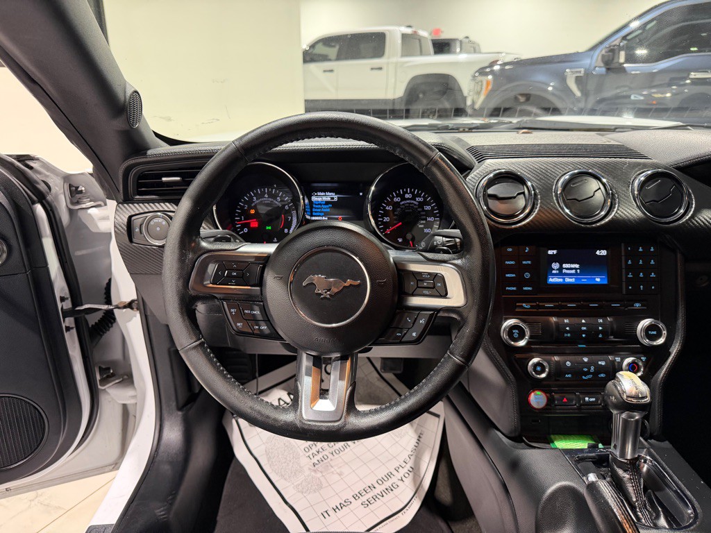 2017 Ford Mustang Image 20
