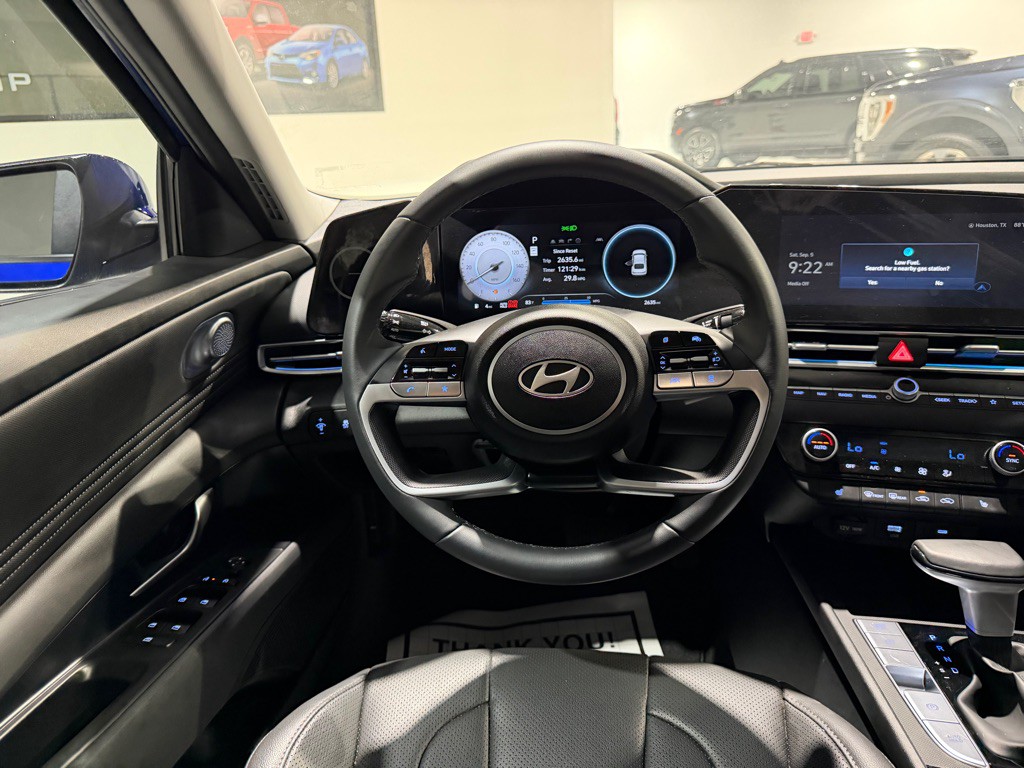 2026 Hyundai Elantra Image 25