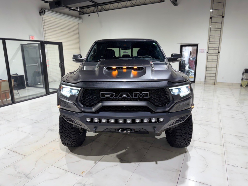2022 RAM 1500 Image 2