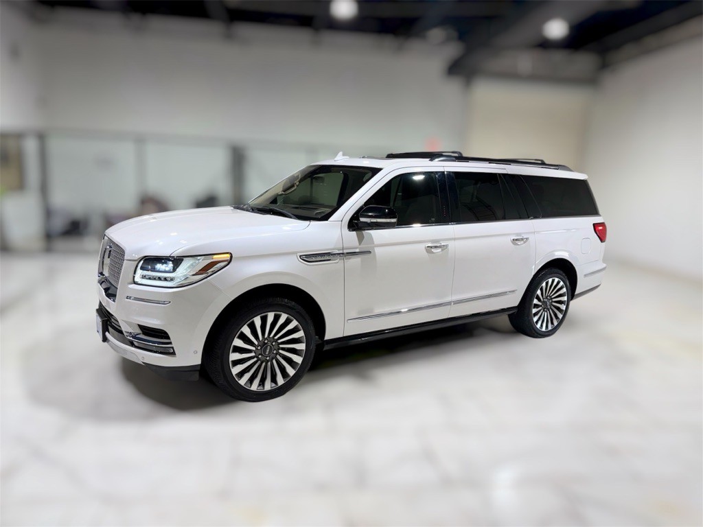 2019 Lincoln Navigator Image 1