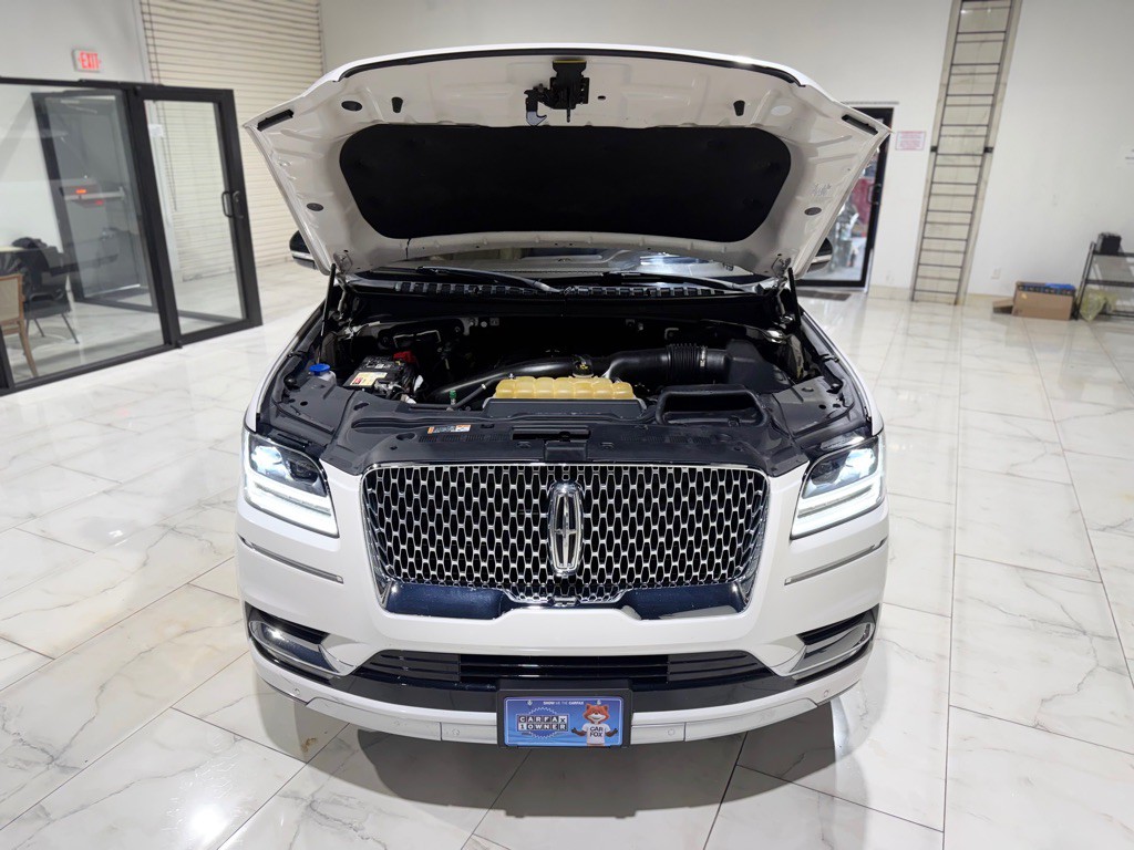 2019 Lincoln Navigator Image 4