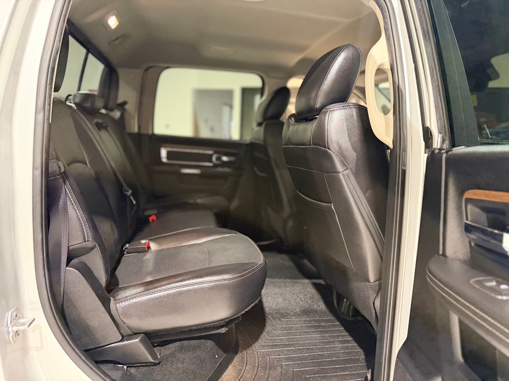 2016 RAM 1500 Image 12