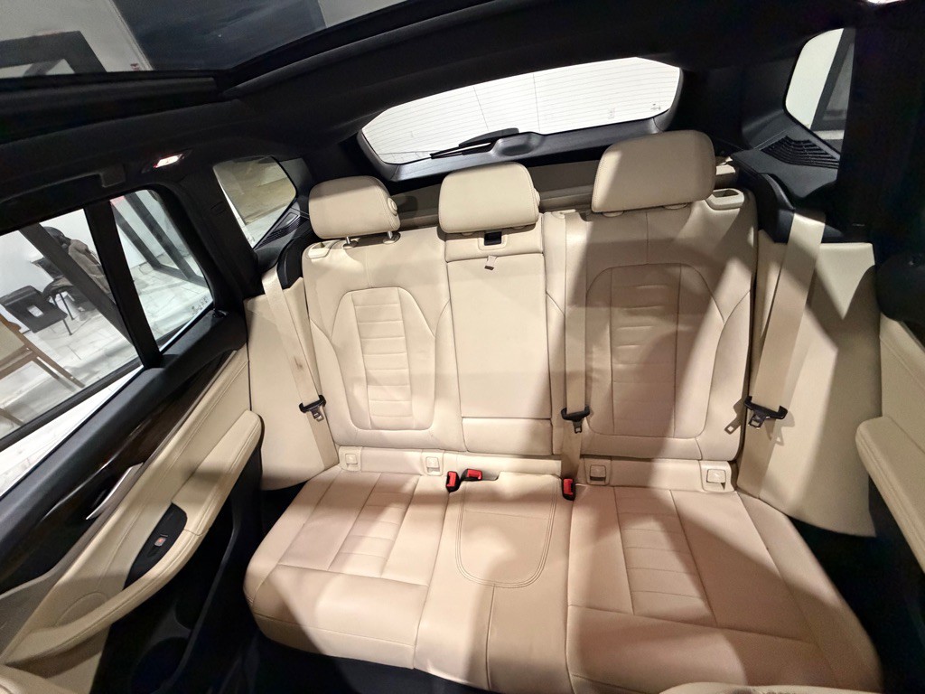 2021 BMW X3 Image 16