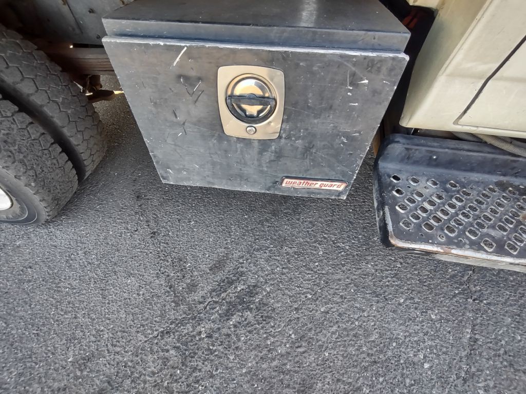 2005 Chevrolet C/K 4500 Image 13