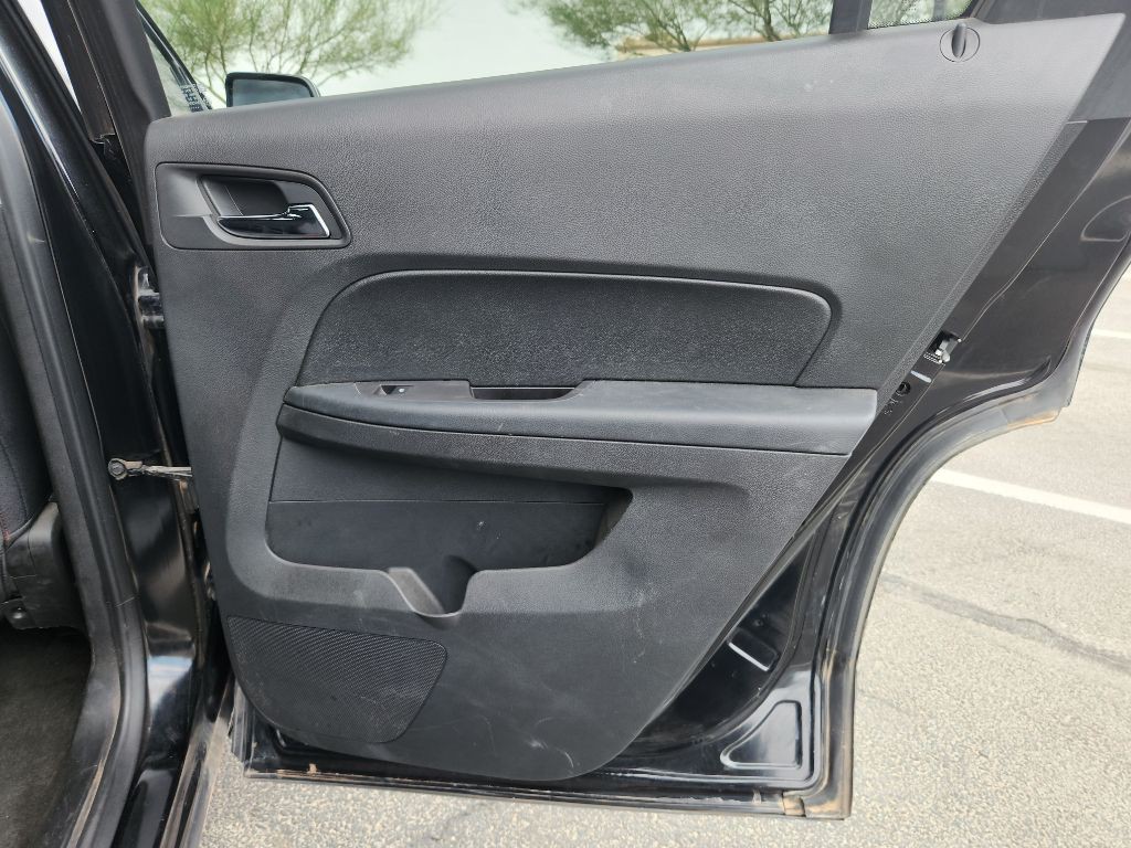2017 GMC Terrain Image 16