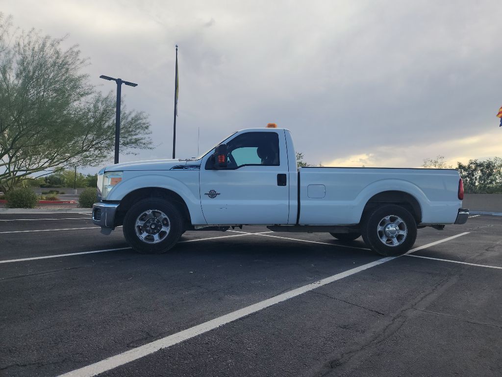 2014 Ford F-250 Image 2
