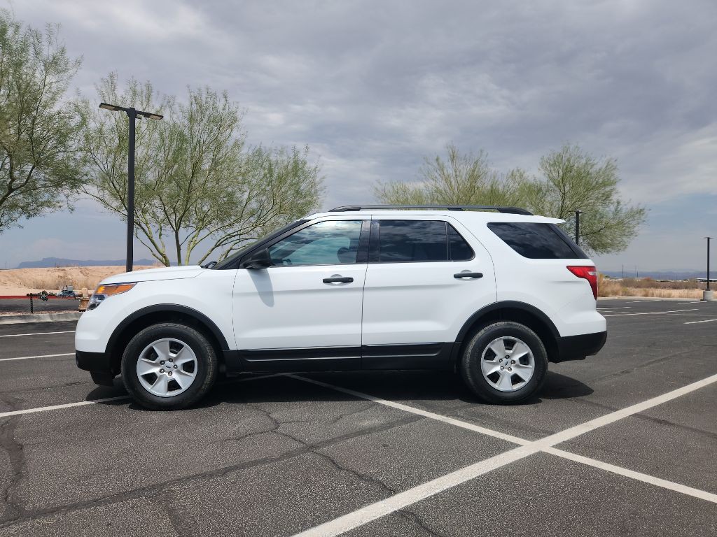 2013 Ford Explorer Image 1