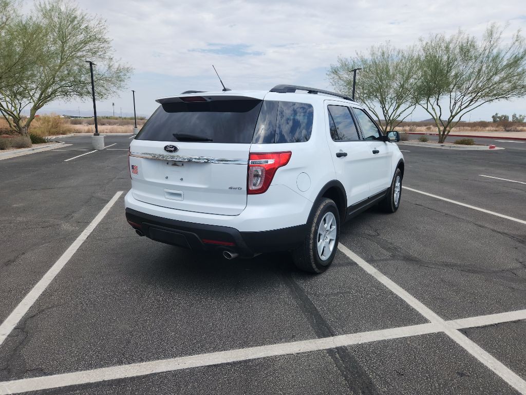 2013 Ford Explorer Image 8