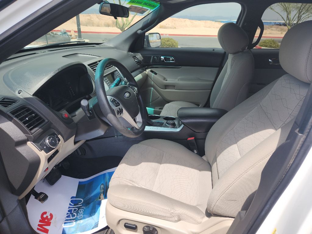 2013 Ford Explorer Image 10