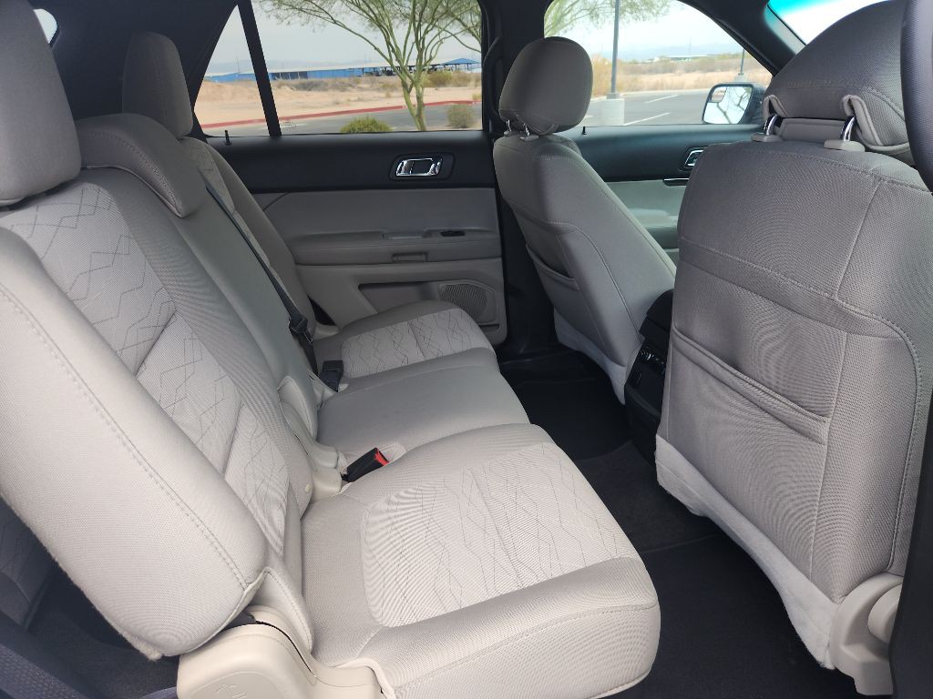 2013 Ford Explorer Image 19