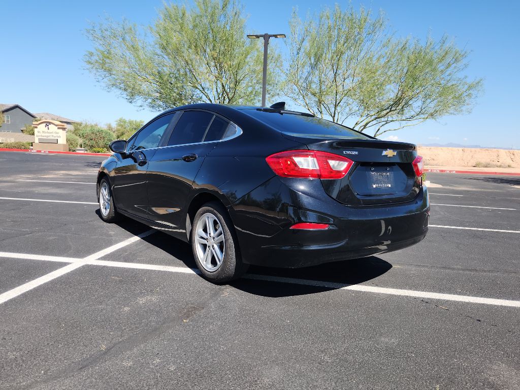 2017 Chevrolet Cruze Image 6