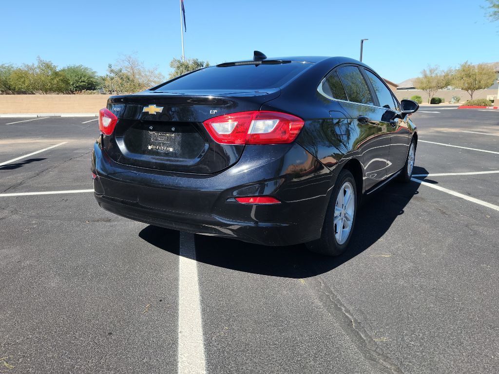 2017 Chevrolet Cruze Image 8