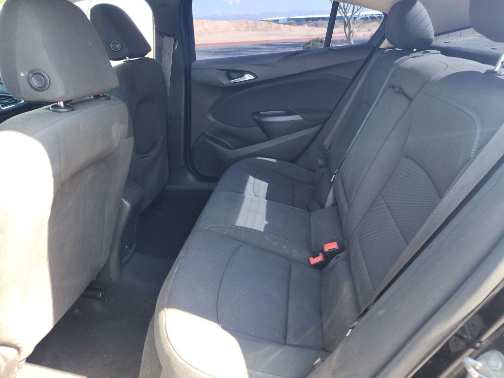 2017 Chevrolet Cruze Image 13