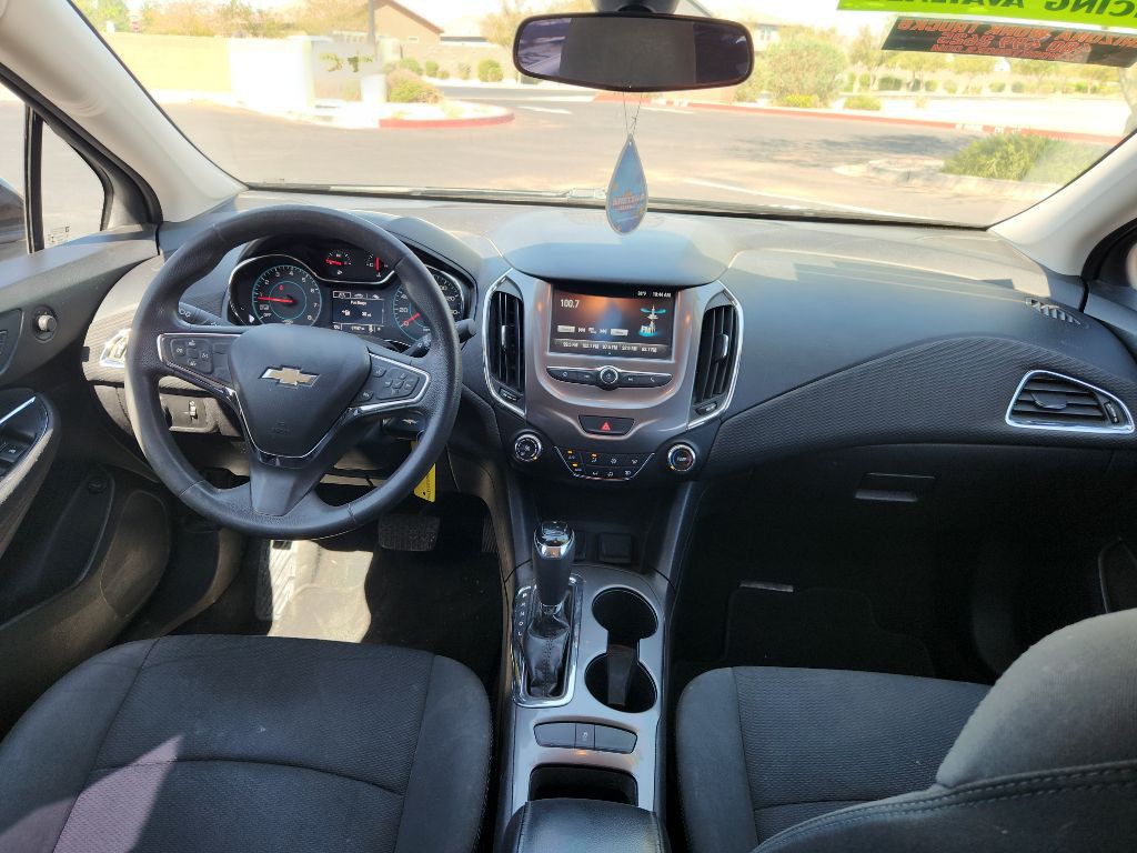 2017 Chevrolet Cruze Image 18