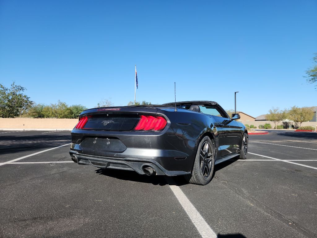 2019 Ford Mustang Image 10