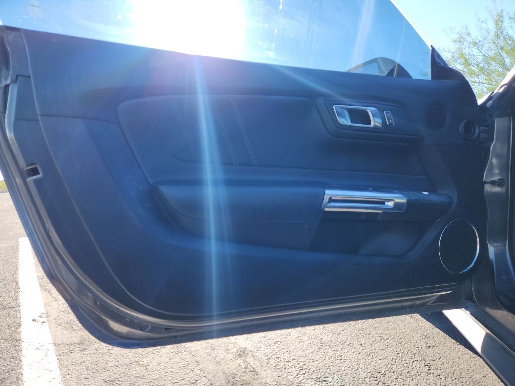 2019 Ford Mustang Image 11